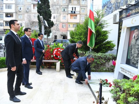 ADNSU-nun rəhbərliyi məzun şəhidlərin ailələrini ziyarət edib