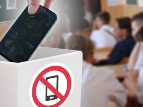 Daha bir ölkədə məktəblərdə telefon QADAĞASI