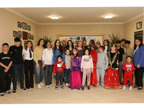 Leyla və Arzu Əliyevalar uşaqlarla bir arada - FOTO