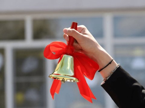 Məktəblərdə dərslər mayda bitəcək? - RƏSMİ