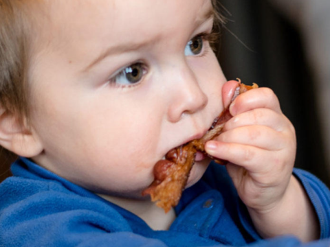 Uşaqlarda dəmir azlığı: Əlamətlər, ziyanları və ÇARƏSİ