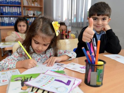 Məktəbə qəbul: Hansı hallarda imtina gələ bilər?