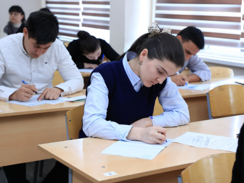 Rayon məktəbliləri niyə daha uğurlu görünür? - Təhsildə gizli REALLIQ