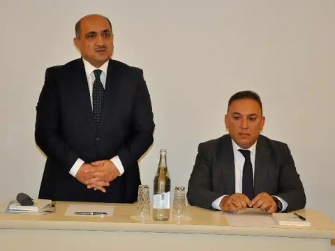 MDU-nun yeni rektoru kollektivə təqdim edilib