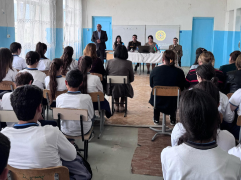 FHN məktəblərdə&nbsp;maarifləndirmə tədbirləri keçirdi - FOTOLAR