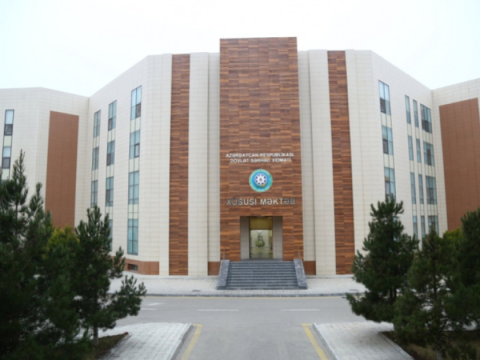 1076 şagird DSX məktəbinə imtahan verir