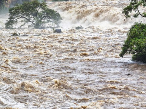 Bakıda güclü yağış yağır&nbsp;- Faktiki hava