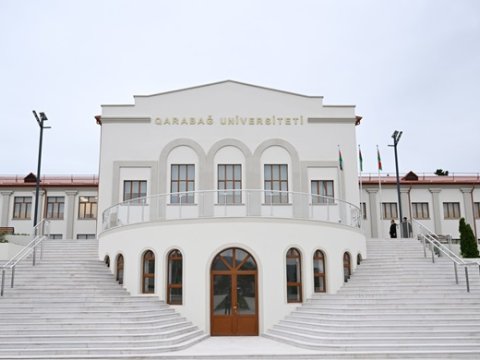 Diplomatik korpus nümayəndələri Qarabağ Universitetində olub