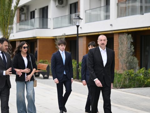 Prezident ailəsi ilə &ldquo;Sea Breeze&rdquo;də&nbsp;-&nbsp;FOTOLAR