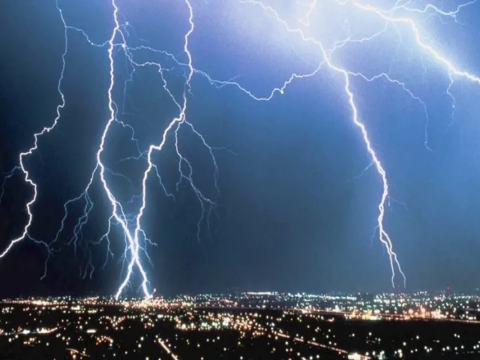 Bəzi rayonlarda şimşək çaxacaq, dolu düşəcək -&nbsp;PROQNOZ