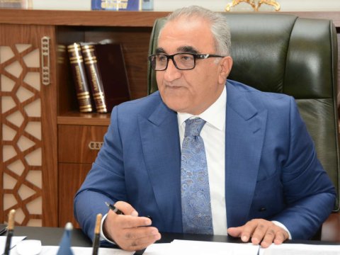 Rektordan təklif: Yeni institut yaradılsın