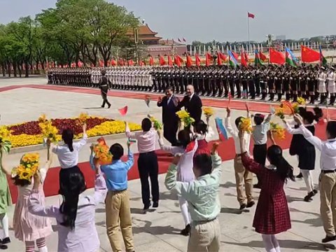 Çinli uşaqlar İlham Əliyev Azərbaycan mahnısı ilə qarşıladılar -&nbsp;VİDEO