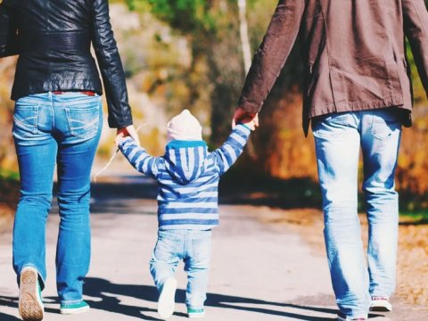 Bu ilin ilk üç ayında 30 uşaq müəssisələrdən ailələrinə qaytarılıb