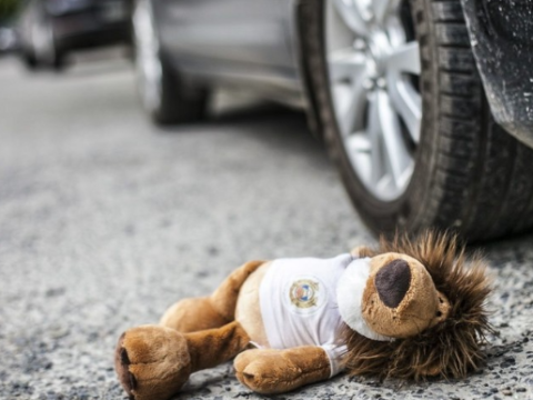 Goranboyda azyaşlını avtomobil vurub