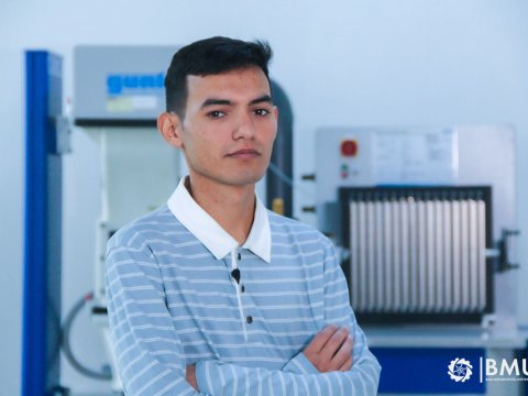 Kosta-Rikalı tələbə: &ldquo;BMU-da laboratoriya dərsləri öyrənməni&nbsp;maraqlı edir&rdquo;