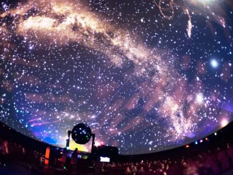 Mayın 7-də Beynəlxalq Planetariumlar Günü qeyd olunur