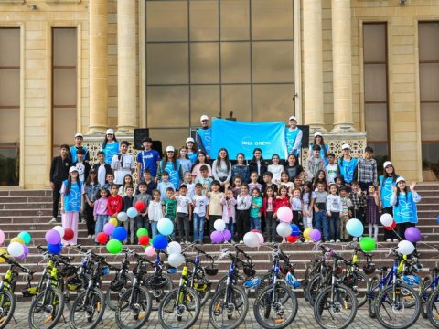 Leyla Əliyevadan 200 uşaq və yeniyetməyə velosiped hədiyyəsi