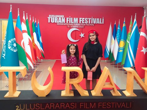 Paytaxt məktəbliləri II Beynəlxalq Turan Film Festivalında