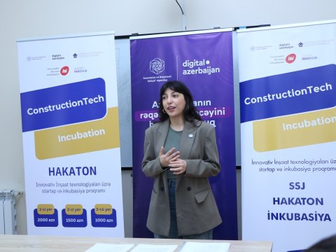 Startap yolunda ilk addım: Gənclər Hakatonda bacarığını nümayiş etdirir