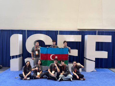 Biləsuvar məktəbliləri ABŞ-də ölkəmizin elmi potensialını nümayiş etdirirlər