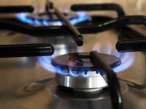 Biri azyaşlı olmaqla ailənin 3 üzvü dəm qazından zəhərlənib