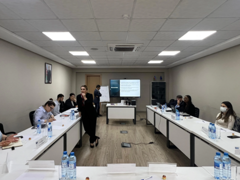 DİM-də təlim: “Məlumat əsaslı qərarvermə” 