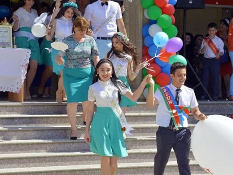 “Son zəng”də şagird məktəbli formasında olmalıdır - Direktor müavini