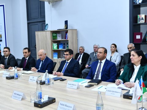 ADNSU-da təhsil siyasətinin əsas istiqamətləri üzrə görüş keçirilib