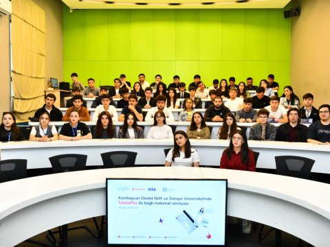 ADNSU-da TələbəPlus kartı ilə bağlı infosessiya keçirilib