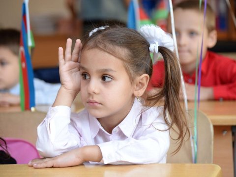 Valideynlərin məktəb seçimi: Gözəl bina, reytinq, yoxsa yaxşı müəllim?