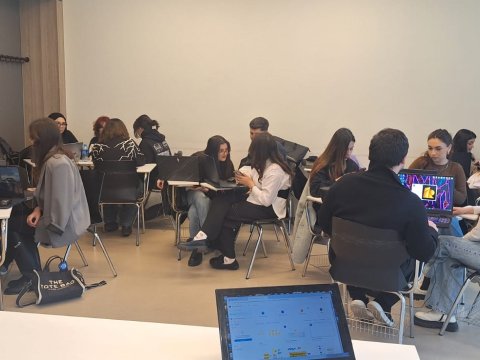 UNEC Layihə Əsaslı Tədris metoduna keçid edib