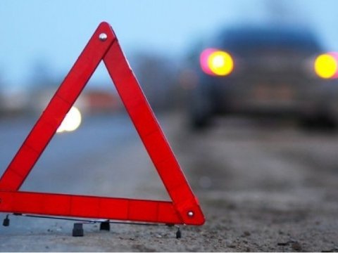 Siyəzəndə avtomobil aşdı: iki azyaşlı və ailəsi  xəsarət alıb