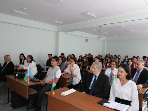 Sözün və fikrin dahisi...