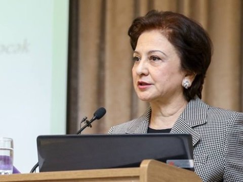 Rektorlar haqqında nə bilirik? - Gülçöhrə Məmmədova...