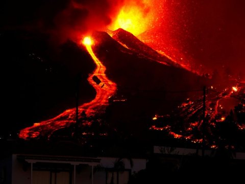 Alimlər Afrikanın niyə parçalandığını müəyyən ediblər