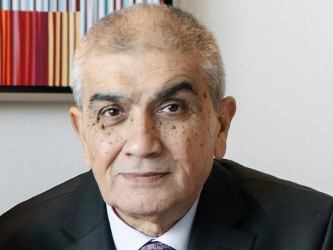 Universitet müəllimi vəfat edib