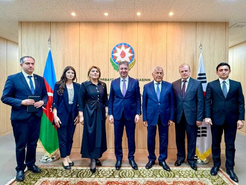 BMU rektoru Azərbaycanın Koreyadakı səfirliyində olub