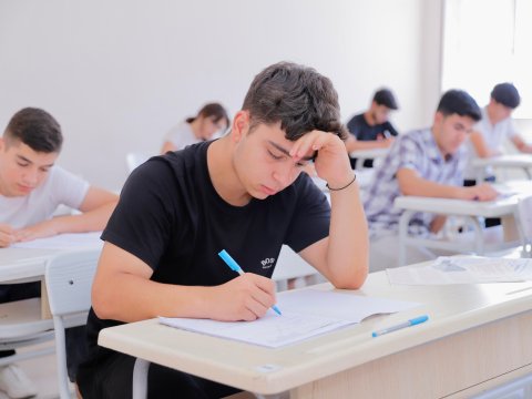 Təhsildən yayınanların çoxu oğlanlardır - Rəsmi STATİSTİKA