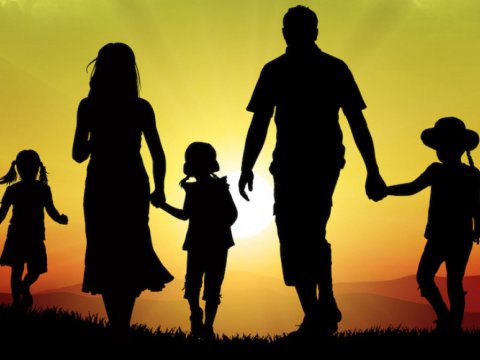 Çoxuşaqlı ailə anlayışının 5 uşaqdan 3 uşağa endirilməsi barədə layihə hazırlanmır