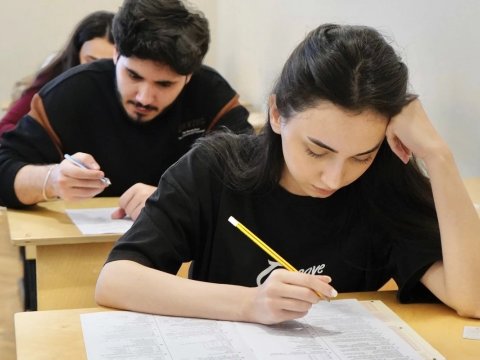 Universitetlərə qəbul yalnız 10-11-ci sinif proqramı əsasında olmalıdır - TƏKLİF
