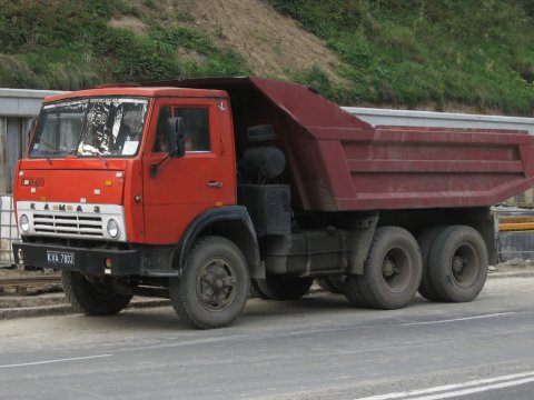 5 yaşlı uşaq yük avtomobilin altında qalaraq ölüb