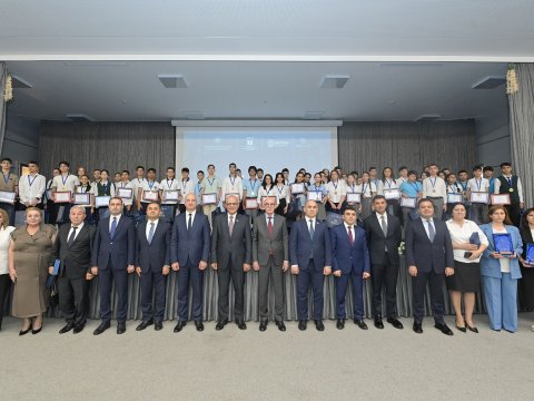 “BilBacar” müsabiqəsinin qalibləri mükafatlandırılıb