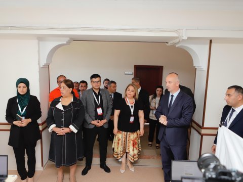 Naxçıvanda sertifikatlaşdırma prosesinin keçirildiyi İmtahan Mərkəzinə  infotur təşkil olunub