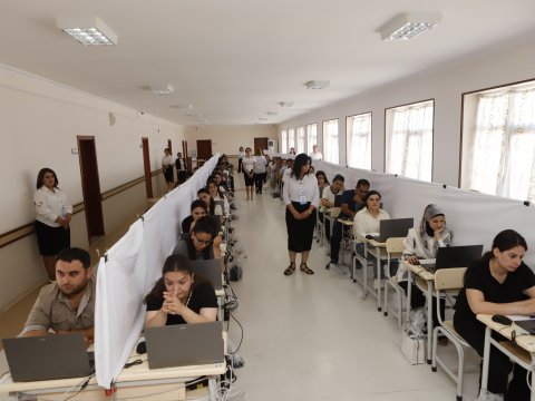 Bu gün Naxçıvanda 106 müəllim sertifikasiyadan keçib