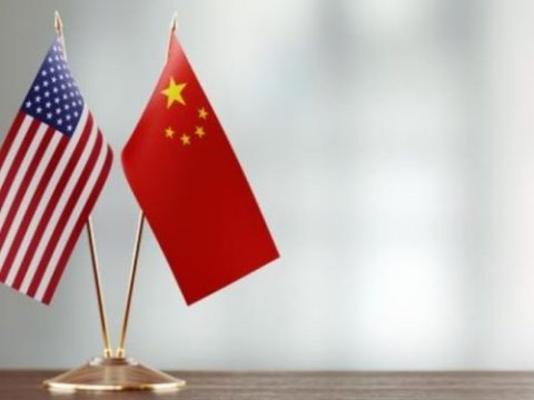 Trampdan çinli tələbələrə yaşıl işıq