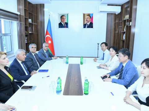BMU-da Pekin Kimya Texnologiyaları Universitetinin nümayəndələri ilə görüş keçirilib