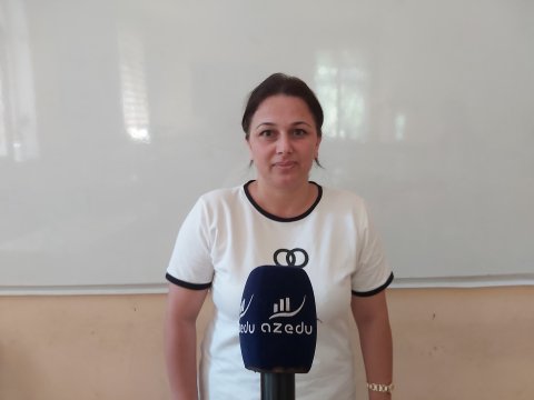 “Zəhmət yerdə qalmır" - 59 bal toplayan müəllimdən AÇIQLAMA