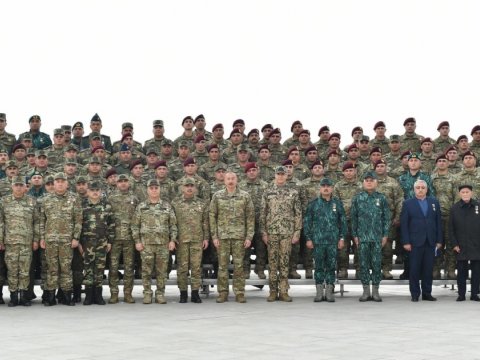 Generalların təhsili...