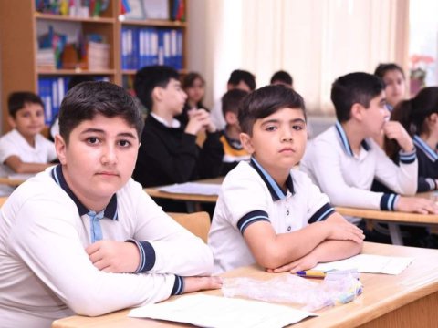 Şərqi Zəngəzur regionu üzrə ən yaxşı MƏKTƏBLƏR