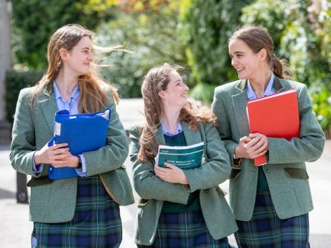 Britaniyada təhsil bərabərsizliyi artır